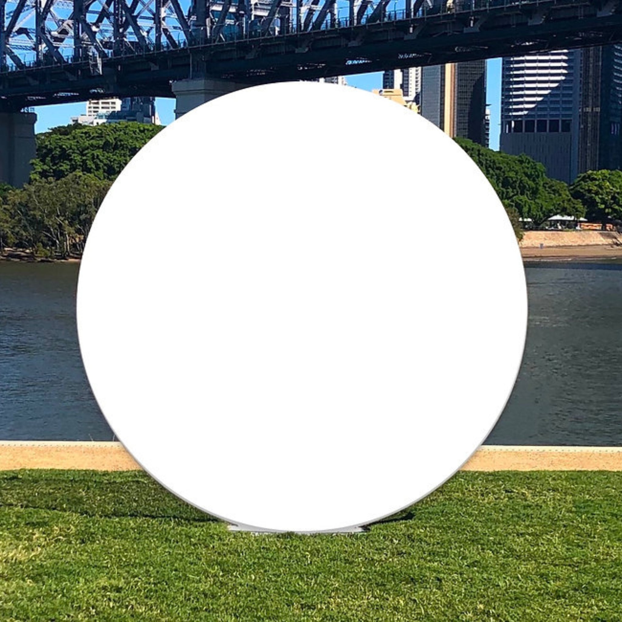 Backdrop (Circle)