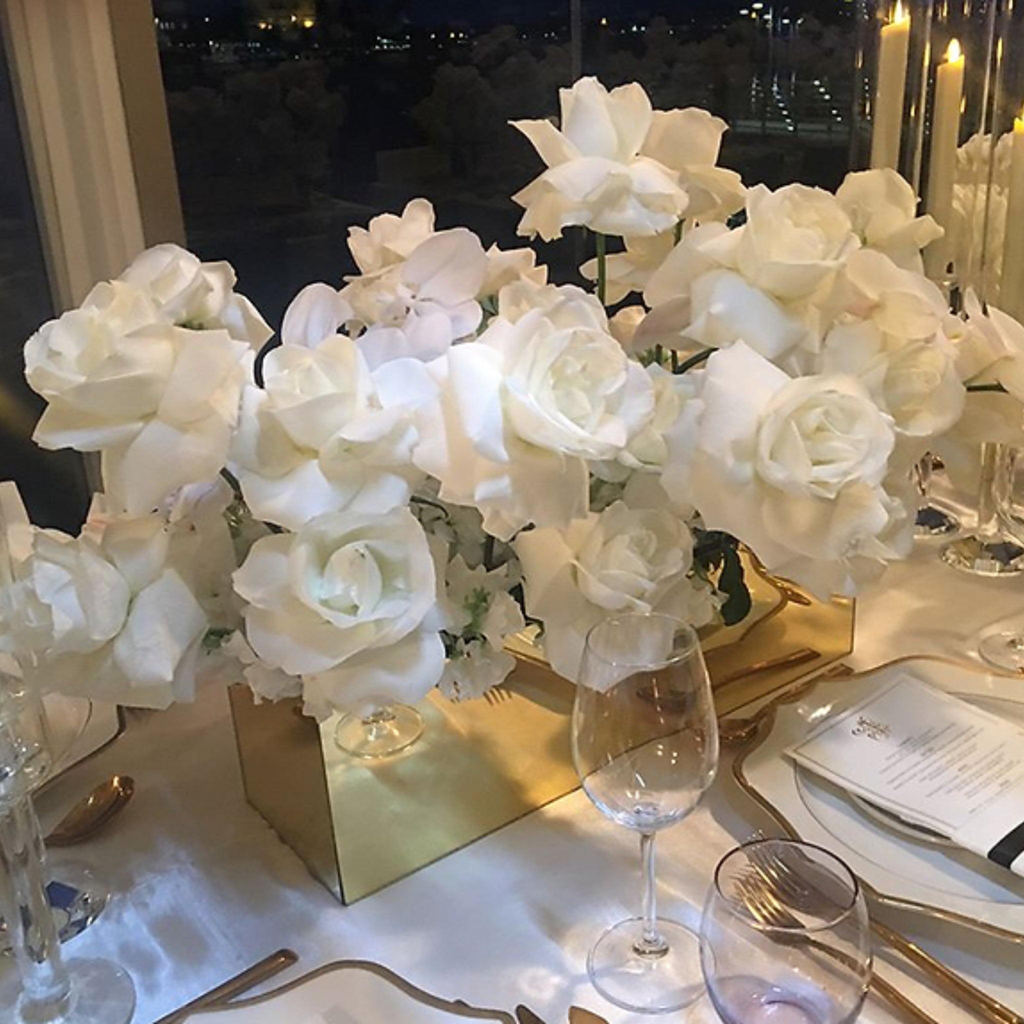 Centrepiece (Mirrored Trough)