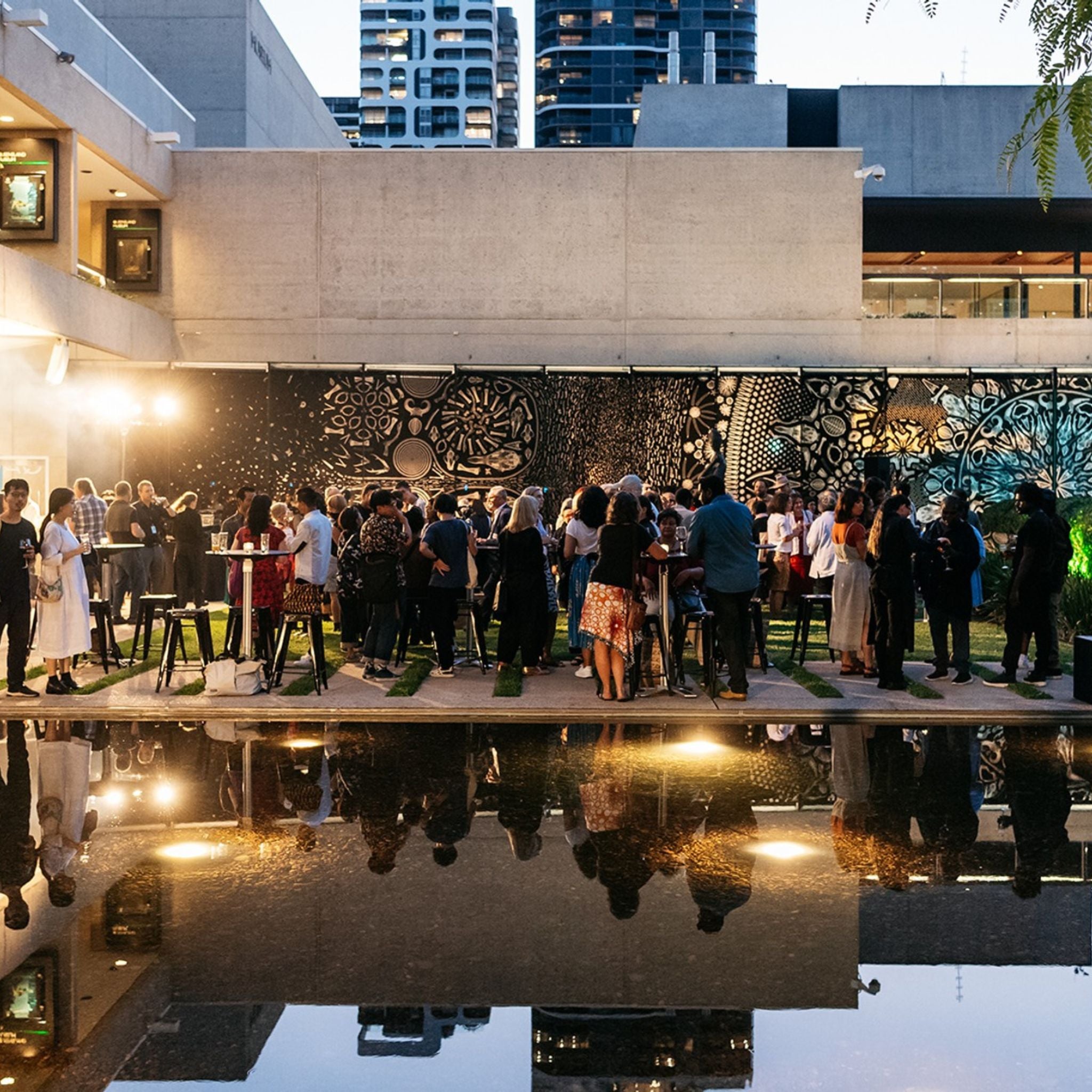 Queensland Art Gallery (Sculpture Courtyard)